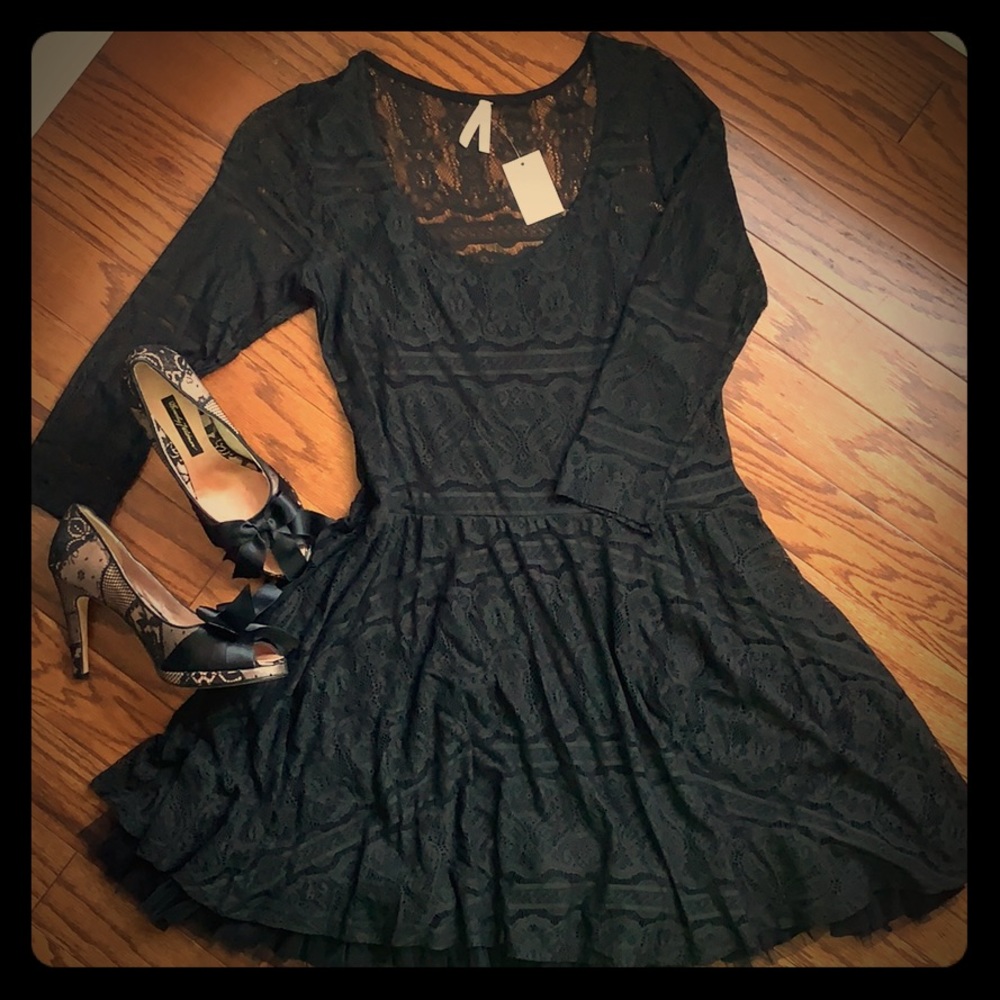 SOLD!! NWT Little Black Lace Dress